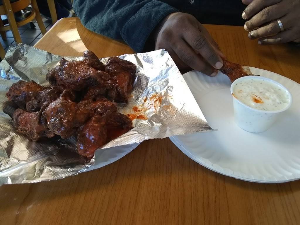 Nicky Ds Wood Fired Pizza | restaurant | 2840 De La Vina St B, Santa Barbara, CA 93105, USA | 8058982222 OR +1 805-898-2222