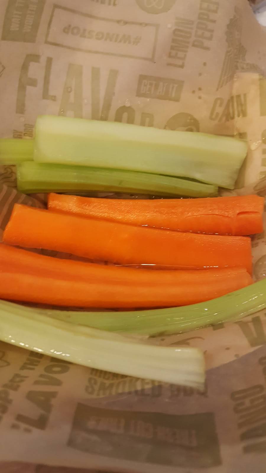 Wingstop | restaurant | 8200 S Main St #800, Houston, TX 77025, USA | 7136619464 OR +1 713-661-9464