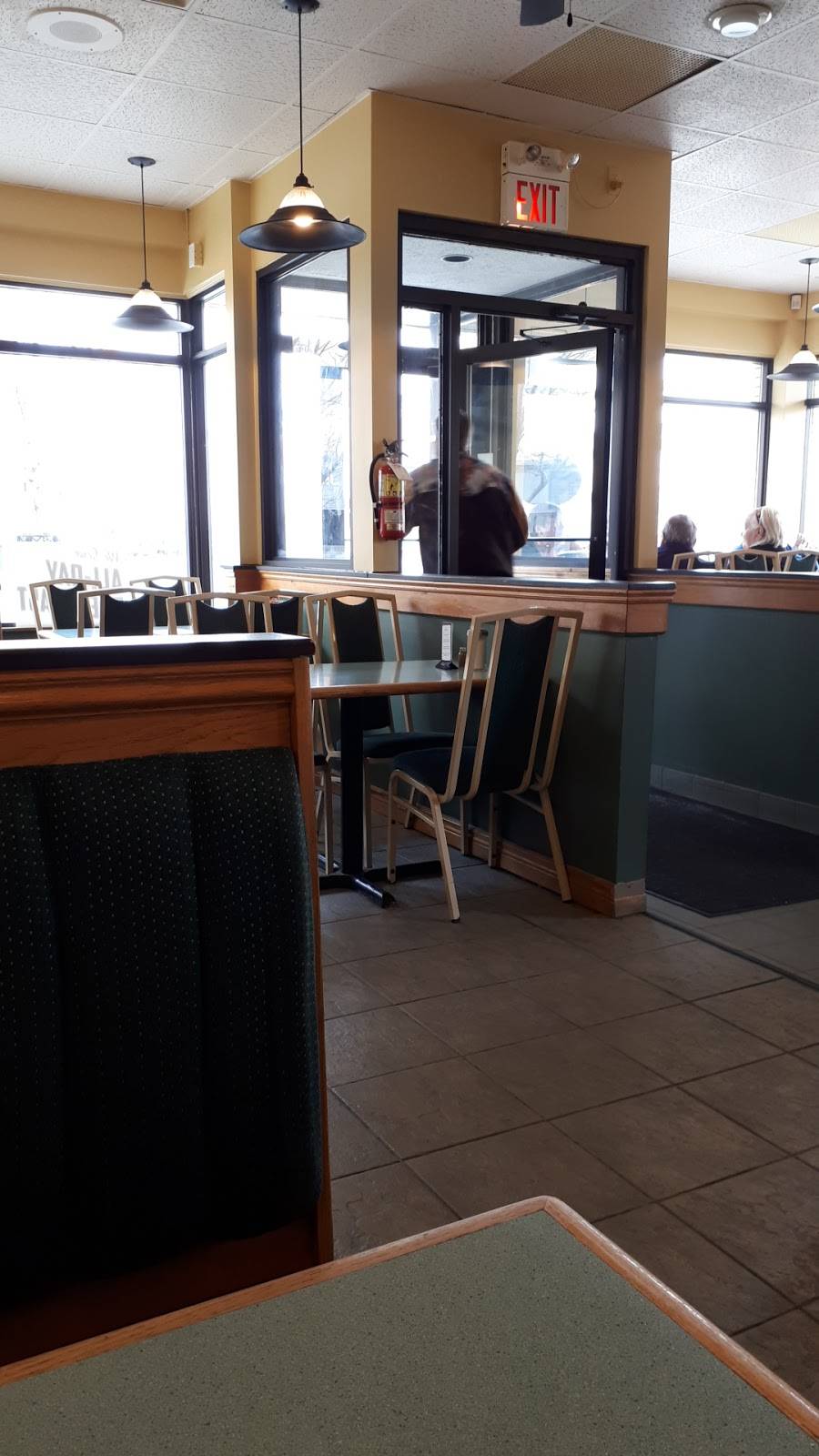 Corner Griddle | restaurant | 118 Broadway, Tillsonburg, ON N4G 3P6, Canada | 2262896949 OR +1 226-289-6949