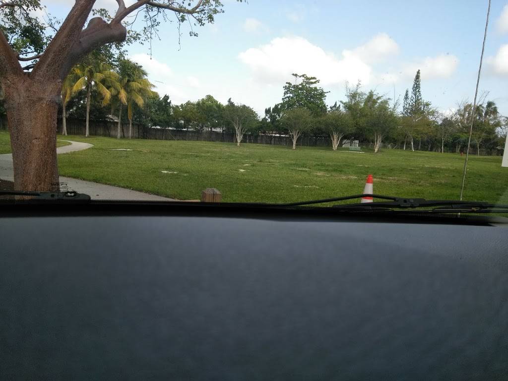 Chevron | restaurant | 2099 S State Rd 7, Fort Lauderdale, FL 33317, USA | 9547975070 OR +1 954-797-5070