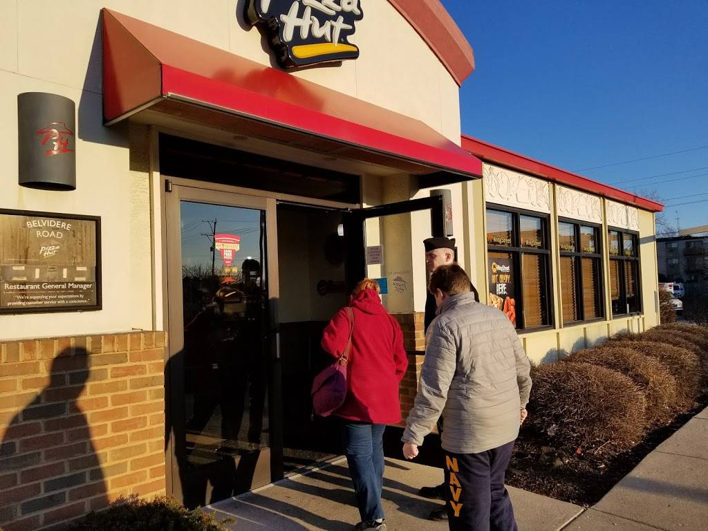 Pizza Hut | restaurant | 2800 W Belvidere Rd, Waukegan, IL 60085, USA | 8476239200 OR +1 847-623-9200