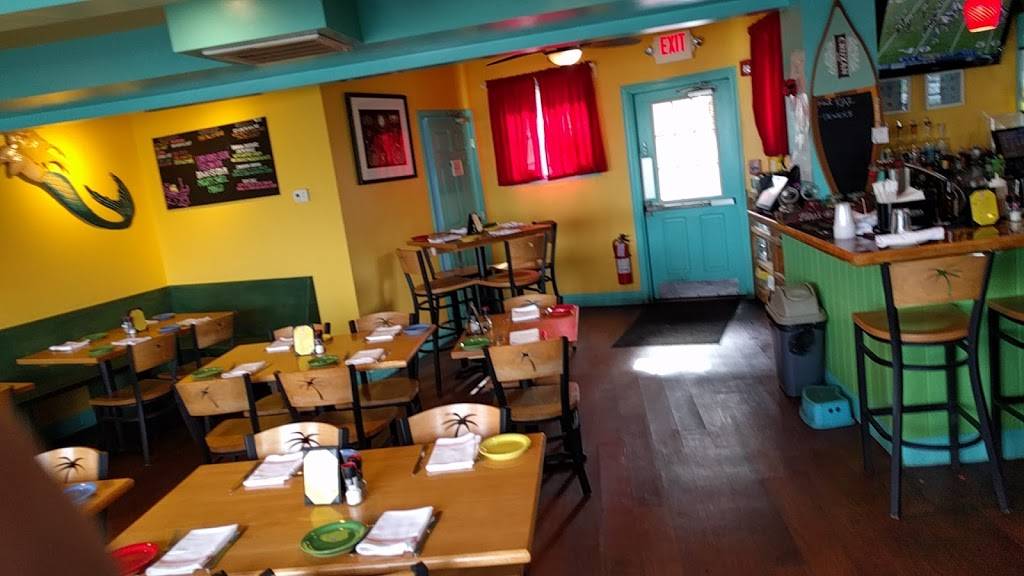 The Blue-Eyed Crab Caribbean Grill & Rum Bar | restaurant | 170 Water St, Plymouth, MA 02360, USA | 5087476776 OR +1 508-747-6776