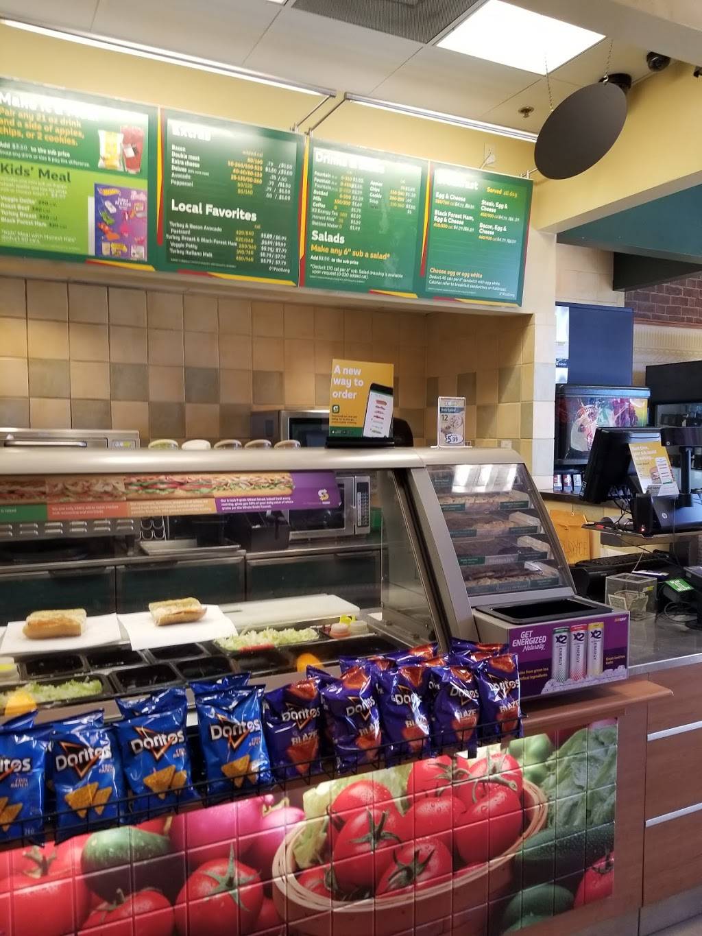 Subway | restaurant | 25065 Blue Ravine Rd Suite 120, Folsom, CA 95630, USA | 9169835502 OR +1 916-983-5502