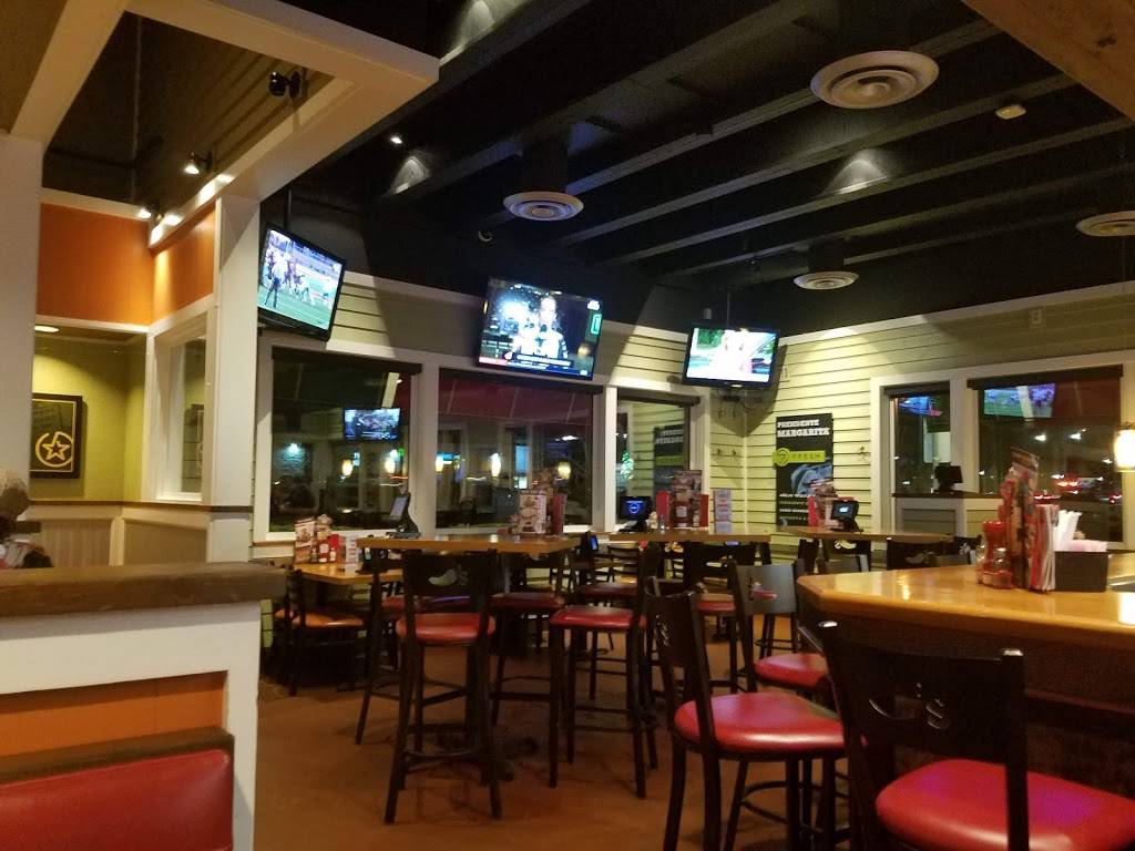 Chilis Grill & Bar | meal takeaway | 1601 Miller Park Way W, Milwaukee, WI 53214, USA | 4143899739 OR +1 414-389-9739