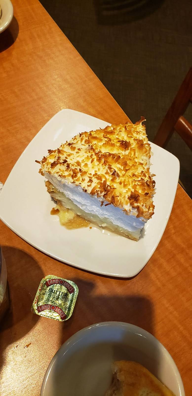 Lubys | restaurant | 415 W Slaughter Ln, Austin, TX 78748, USA | 5125907540 OR +1 512-590-7540