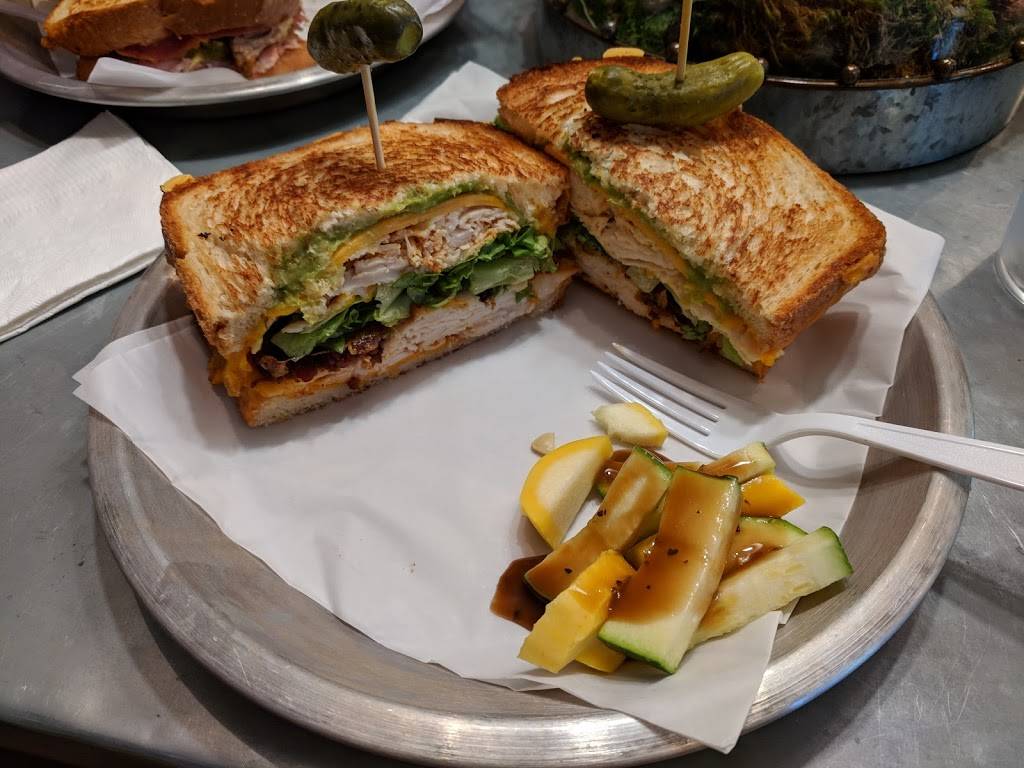 The Sandwich on Main | restaurant | 308 Main St, Safety Harbor, FL 34695, USA | 7277736234 OR +1 727-773-6234