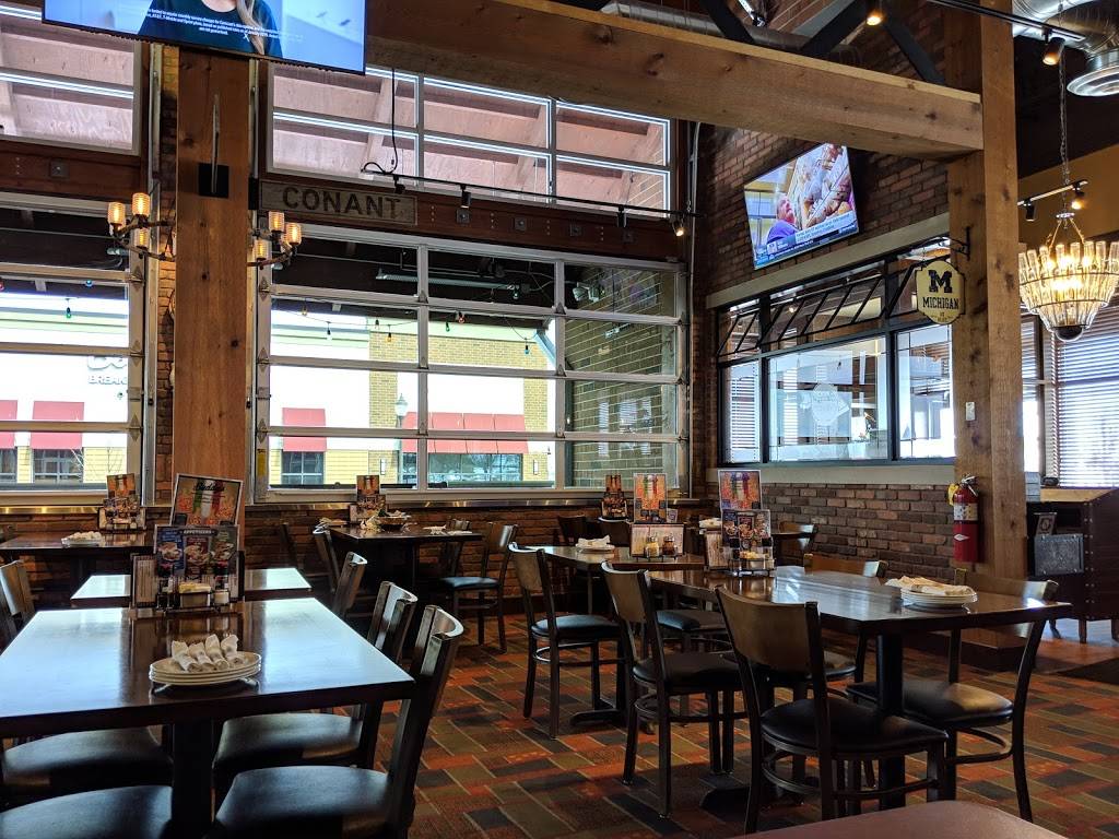 Buddys Pizza | restaurant | 3153 Ann Arbor-Saline Rd, Ann Arbor, MI 48108, USA | 7347929130 OR +1 734-792-9130