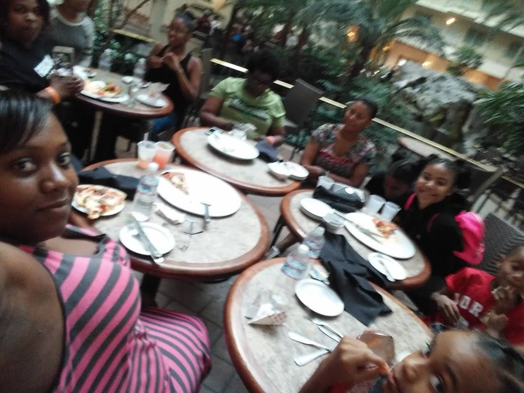 Swan Court Restaurant | restaurant | 901 E Calaveras Blvd, Milpitas, CA 95035, USA | 4089420400 OR +1 408-942-0400