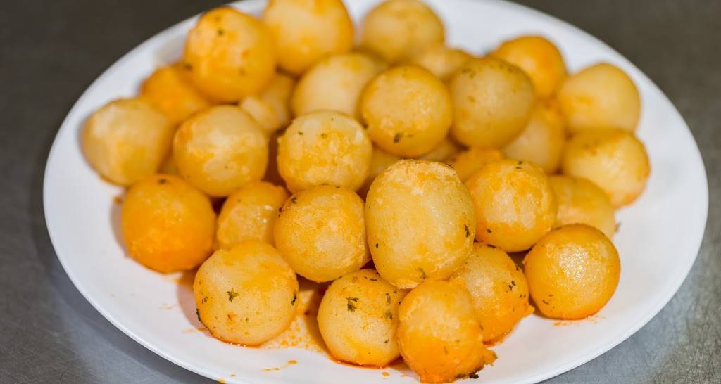 The Portuguese Chicken Guys | restaurant | 898 College St, Toronto, ON M6H 1A4, Canada | 4165377133 OR +1 416-537-7133