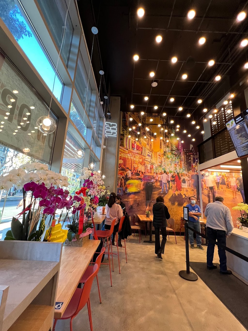 Lees Sandwiches | restaurant | 88 E San Carlos St, San Jose, CA 95112, USA | 4082868888 OR +1 408-286-8888