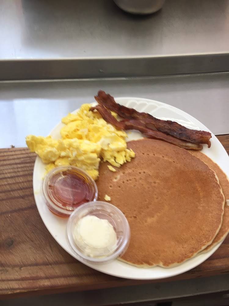 Twins Grill | restaurant | 3469 Tweedy Blvd, South Gate, CA 90280, USA | 3233570906 OR +1 323-357-0906