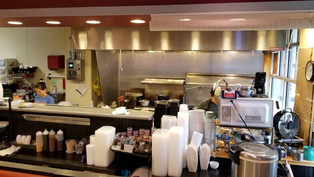 Monsoon Siam | restaurant | 2045 Atwood Ave, Madison, WI 53704, USA | 6082849282 OR +1 608-284-9282