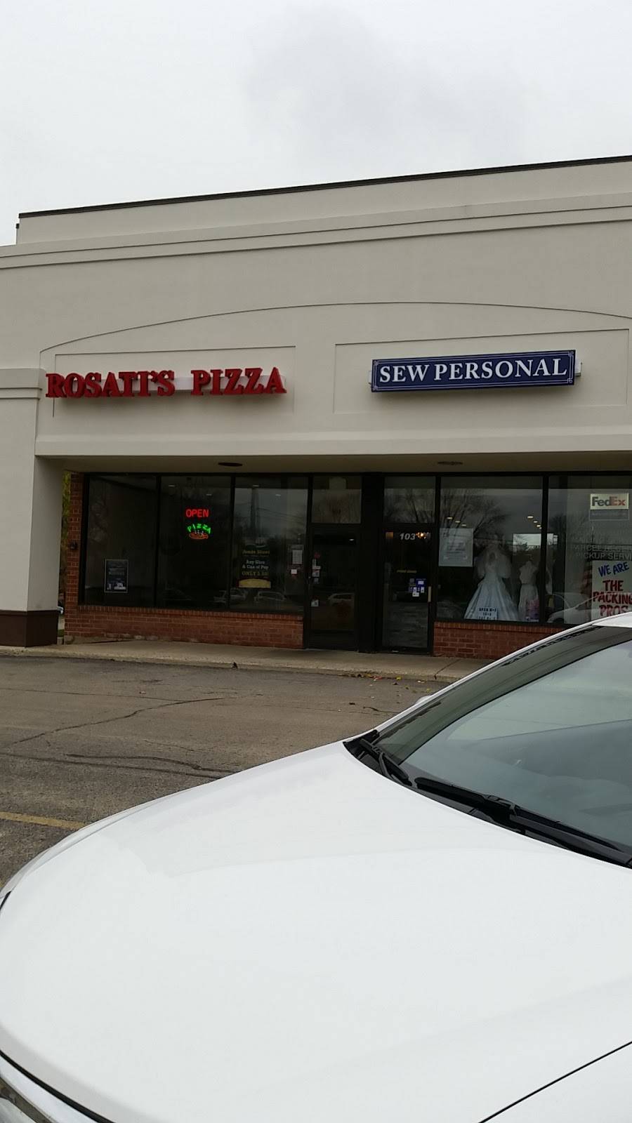 Rosatis Pizza | restaurant | 101 E Townline Rd, Vernon Hills, IL 60061, USA | 8473626999 OR +1 847-362-6999
