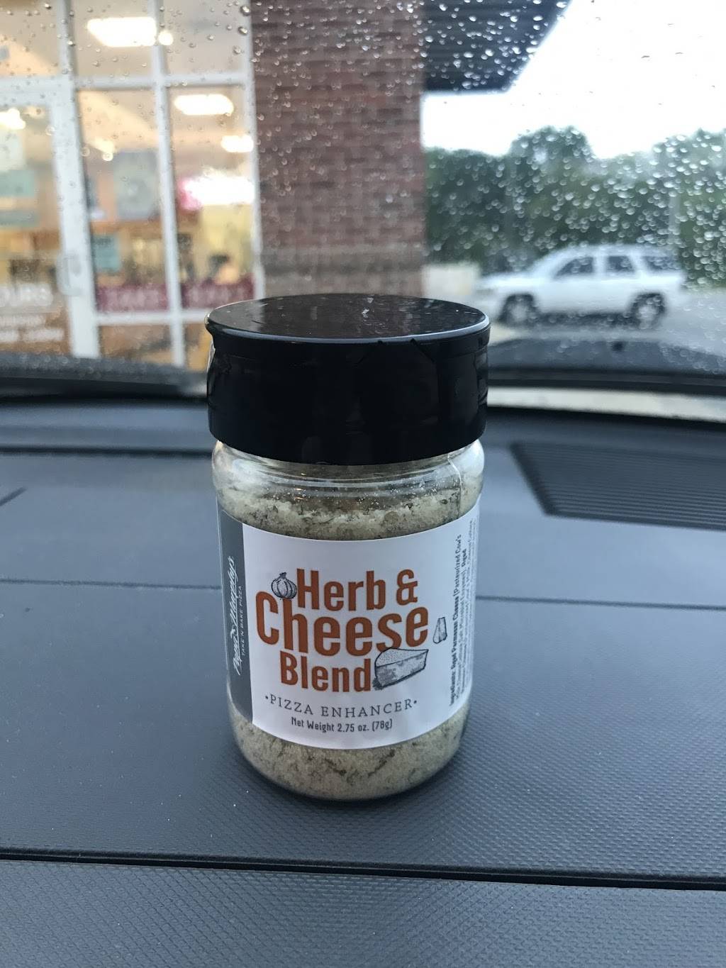 Papa Murphys Take N Bake Pizza | meal takeaway | 124 W Grand Ave #111, Rainbow City, AL 35906, USA | 2564427776 OR +1 256-442-7776