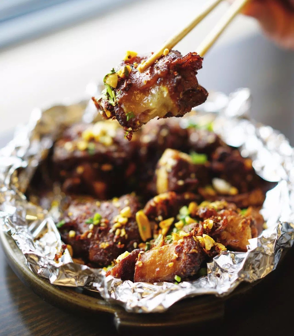 Da Mao Jia 大毛家 | Royal Highness Zhu 朱椿 | A Place by DaMao 大毛家 | restaurant | 2621 S Halsted St, Chicago, IL 60608, USA | 3129292088 OR +1 312-929-2088