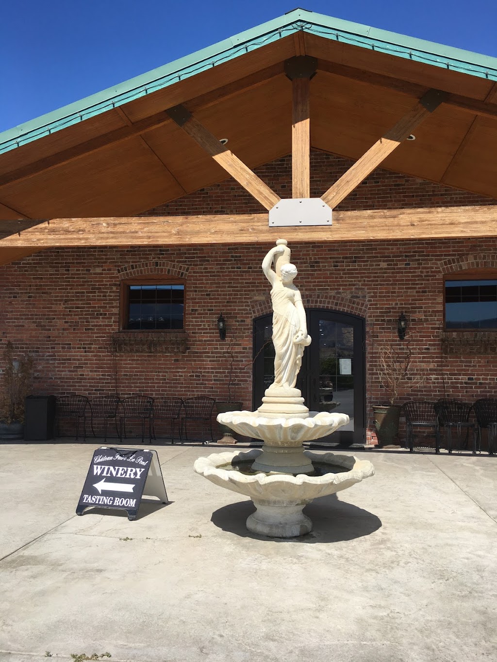 Chateau Faire Le Pont Winery | restaurant | 1 Vineyard Way, Wenatchee, WA 98801, USA | 5096679463 OR +1 509-667-9463