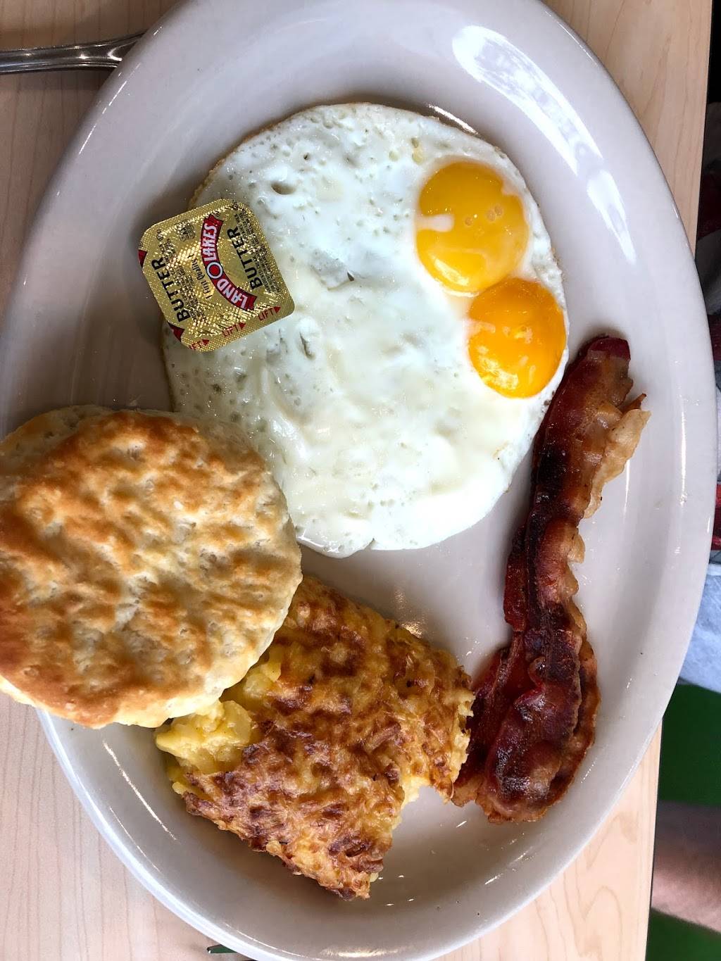 The Toasted Yolk Cafe | restaurant | 207 E Shore Dr STE #100, The Woodlands, TX 77380, USA | 8328443991 OR +1 832-844-3991