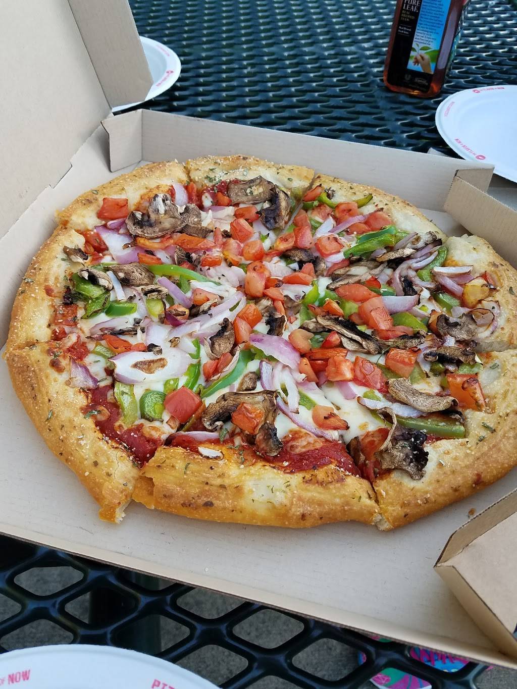 Pizza Hut | meal delivery | 201 E College Dr Suite D, Marshall, MN 56258, USA | 5074015128 OR +1 507-401-5128