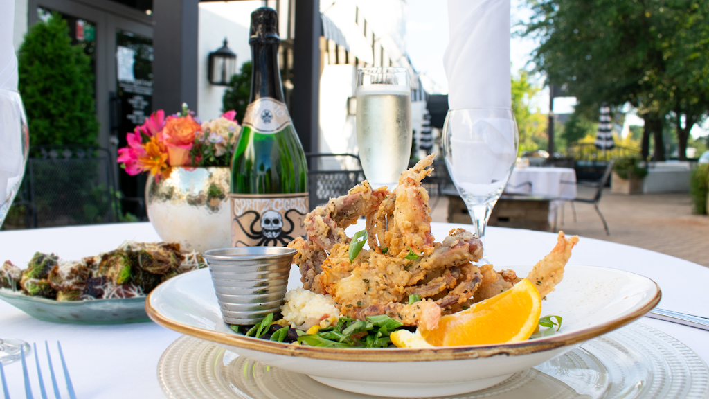 Evangelines | restaurant | 1653 Mcfarland Blvd N, Tuscaloosa, AL 35406, USA | 2057520830 OR +1 205-752-0830