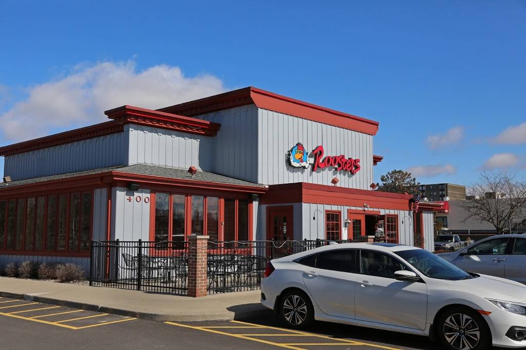 Roosters | restaurant | 400 W Main St, Xenia, OH 45385, USA | 9373764444 OR +1 937-376-4444