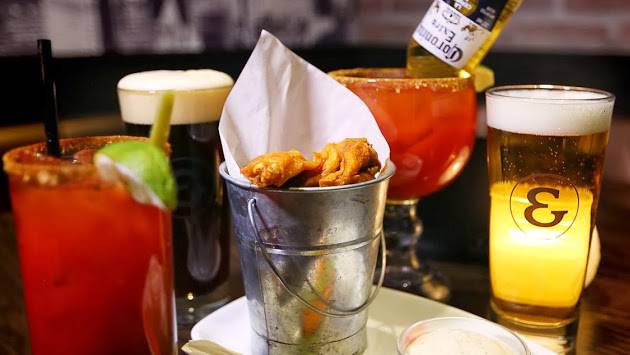 State & Main Kitchen & Bar | restaurant | 467 Cundles Rd E Building G Unit 1, Barrie, ON L4M 0J7, Canada | 7057220817 OR +1 705-722-0817