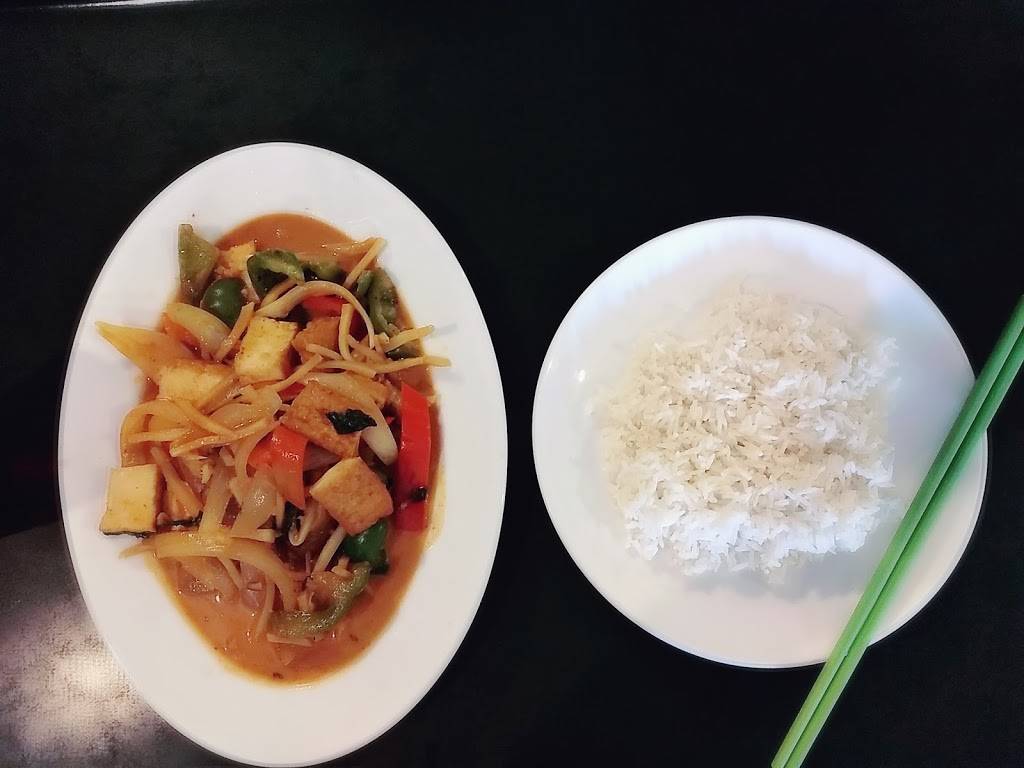 Vietnamese Asian Restaurant | restaurant | 7212 Jones St, Omaha, NE 68114, USA | 4023979125 OR +1 402-397-9125