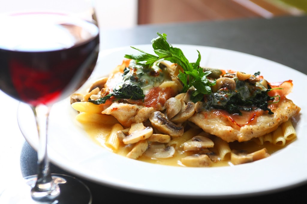 Beneventos | restaurant | 111 Salem St, Boston, MA 02113, USA | 6175234111 OR +1 617-523-4111