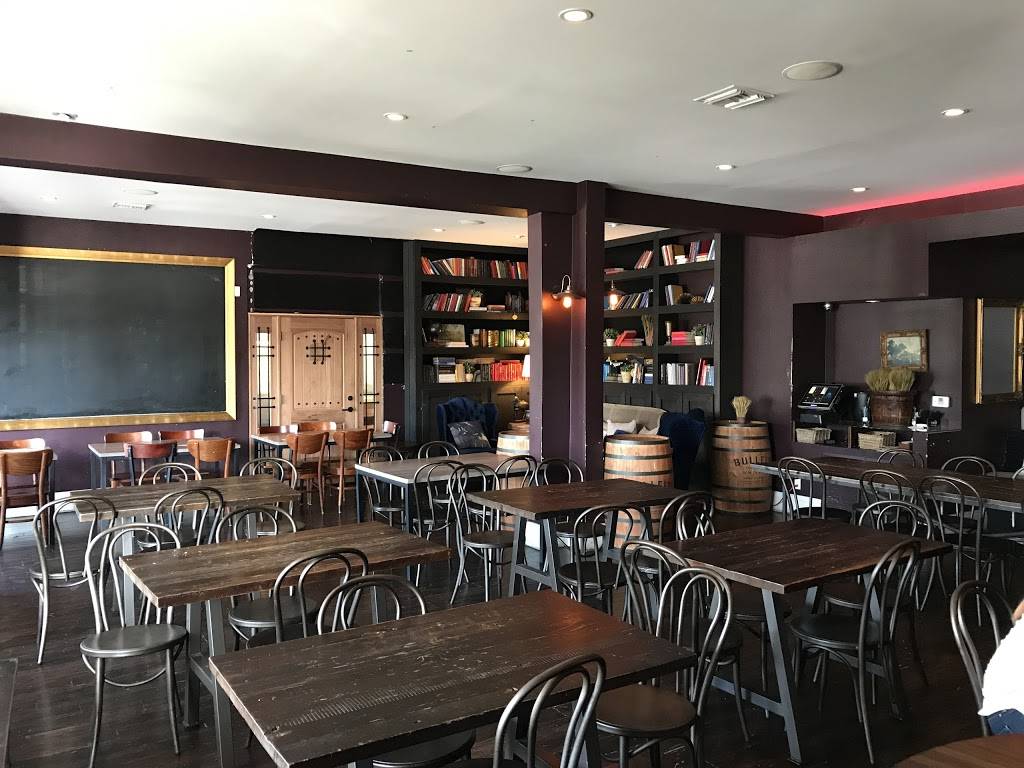 Catcher In The Rye | night club | 10550 Riverside Dr, Toluca Lake, CA 91602, USA | 8188537835 OR +1 818-853-7835