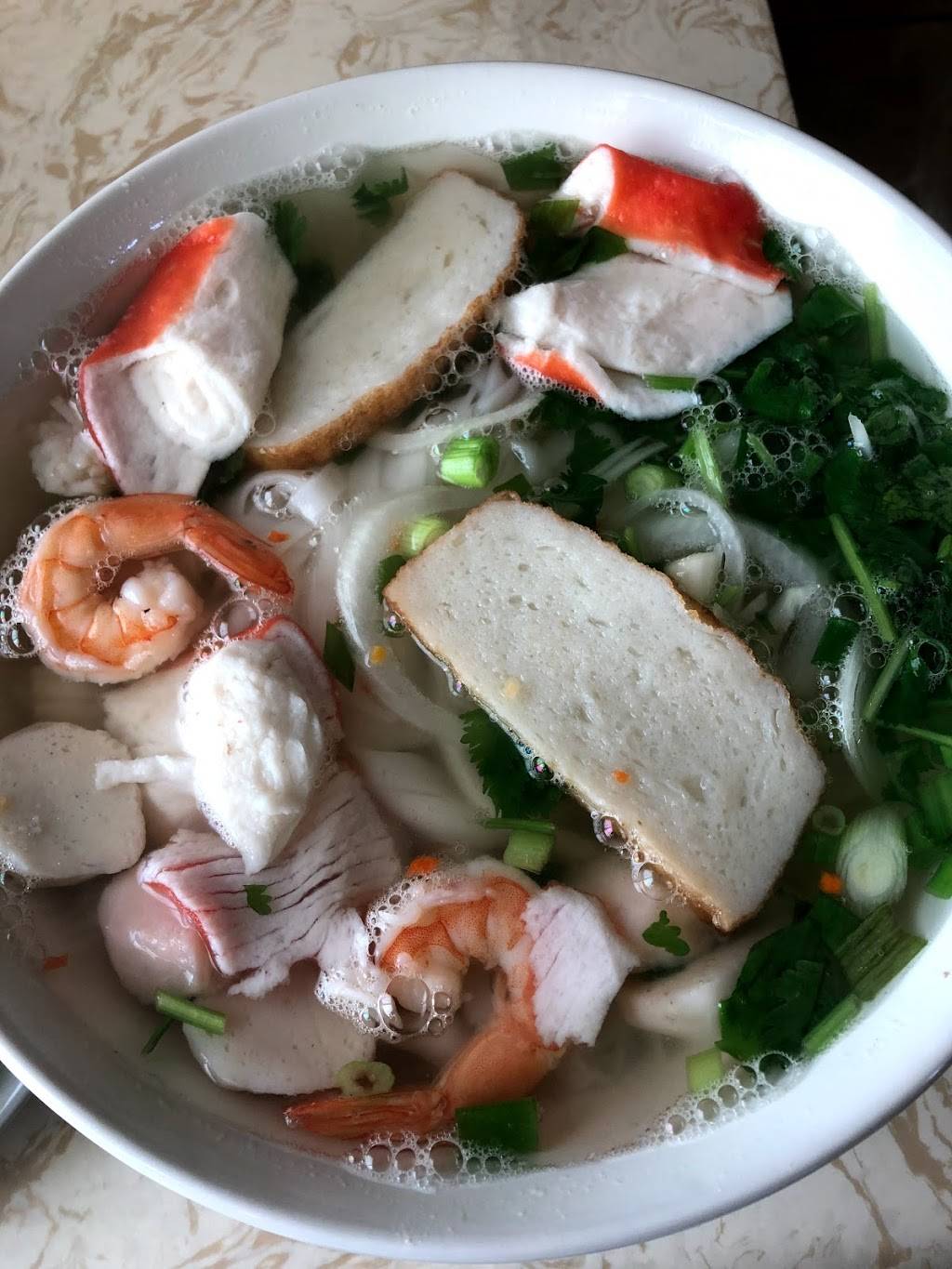 Saigon Bowl Noodle House | restaurant | 631 N Center St, Stockton, CA 95202, USA | 2094511844 OR +1 209-451-1844