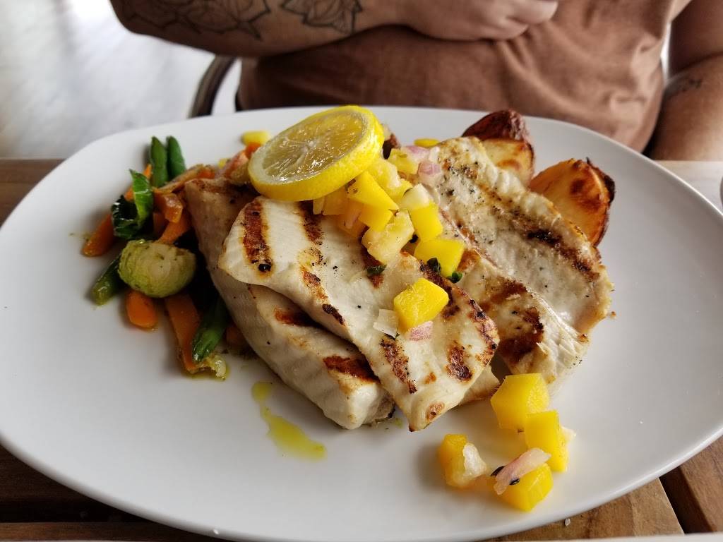 Sea Level Oyster Bar | restaurant | 94 Wharf St, Salem, MA 01970, USA | 9787410555 OR +1 978-741-0555