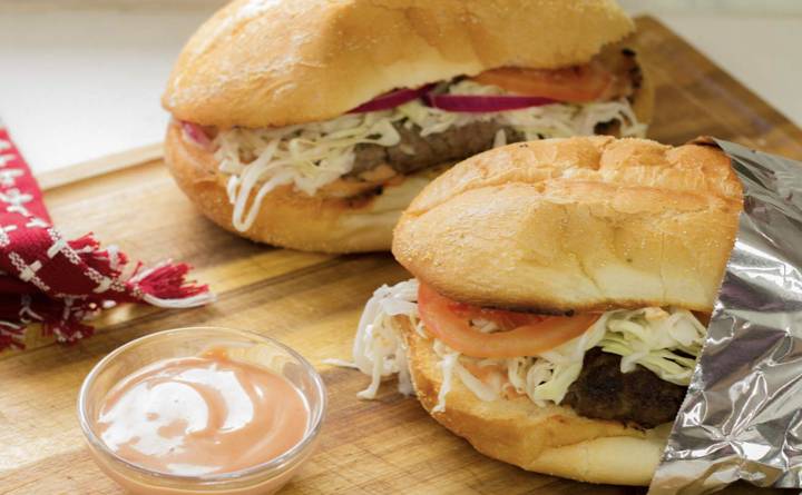 Lechonera El Caribe Restaurante | restaurant | 7591 University Blvd, Winter Park, FL 32792, USA | 4079603392 OR +1 407-960-3392