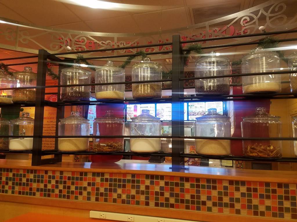 Popeyes Louisiana Kitchen | restaurant | 9496 Dyer St, El Paso, TX 79924, USA | 9157517250 OR +1 915-751-7250