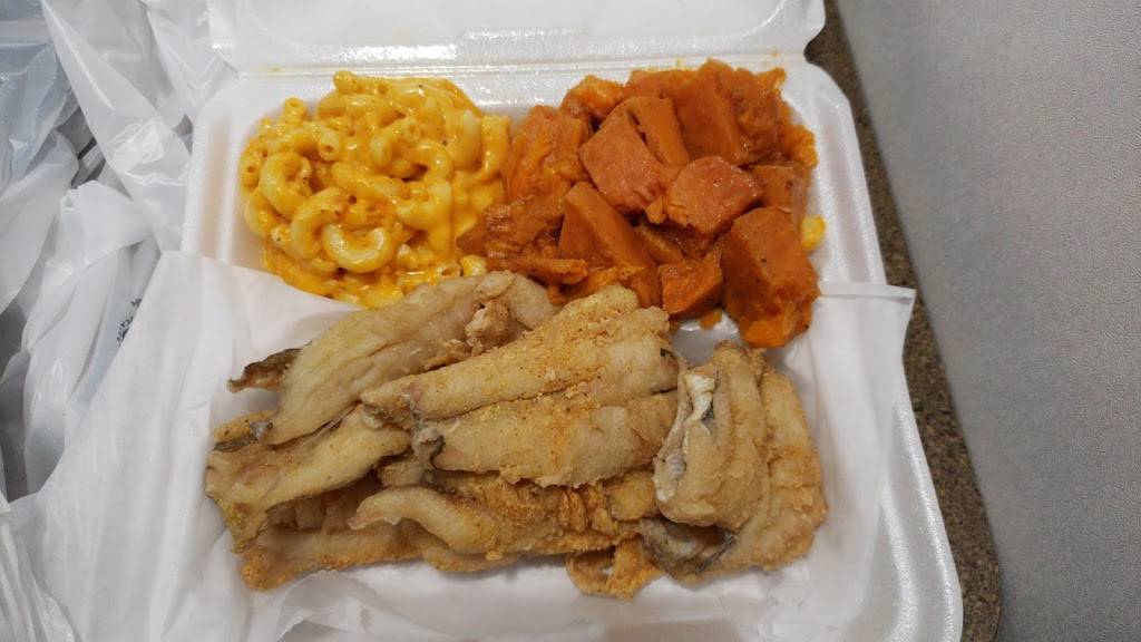 Paulas | restaurant | 746 E 233rd St, Bronx, NY 10466, USA | 7186551022 OR +1 718-655-1022