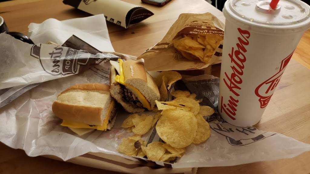 Tim Hortons | restaurant | 1700 Richmond Ave, Staten Island, NY 10314, USA | 7183702555 OR +1 718-370-2555