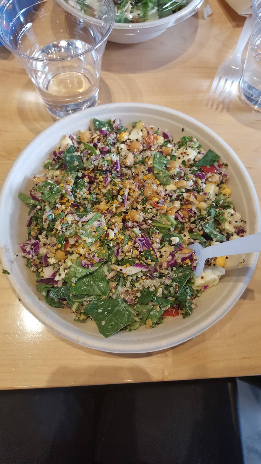 Chopt Creative Salad Co. | restaurant | 238 Crown Park Ave, Gaithersburg, MD 20878, USA | 2402524322 OR +1 240-252-4322