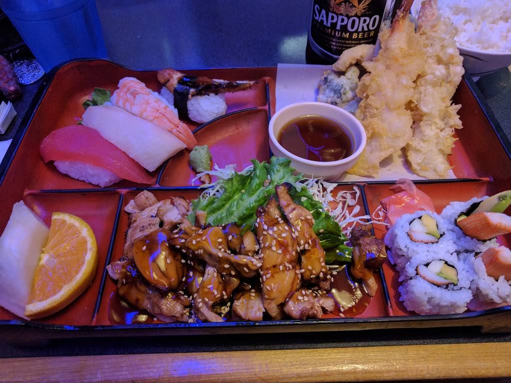 Sushi Mania | restaurant | 1711 Branham Ln, San Jose, CA 95118, USA | 4082653929 OR +1 408-265-3929