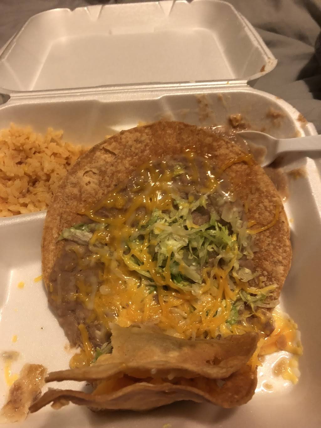 Los Favoritos Taco Shop | restaurant | 4850 South Gilbert Road # 8 # 8, Chandler, AZ 85249, USA | 4808955707 OR +1 480-895-5707