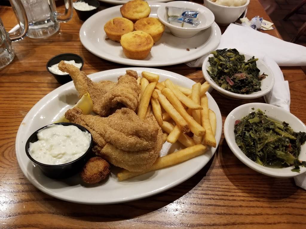 Cracker Barrel Old Country Store | restaurant | 6940 Sunset Strip Ave NW, North Canton, OH 44720, USA | 3309661144 OR +1 330-966-1144