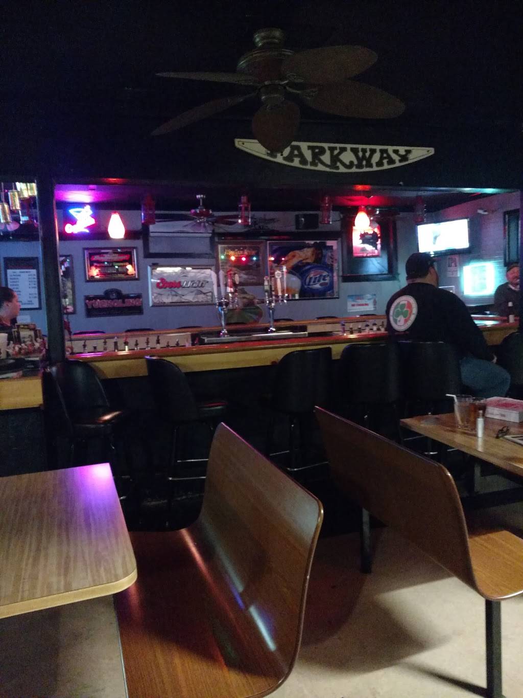 Mil & Jims Parkway Inn | restaurant | 24 W Kirmar Ave, Nanticoke, PA 18634, USA | 5707352745 OR +1 570-735-2745