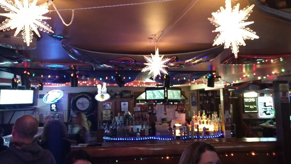 Dead End Bar and Grill | restaurant | 98 Northwest Hwy, Fox River Grove, IL 60021, USA | 8476392535 OR +1 847-639-2535