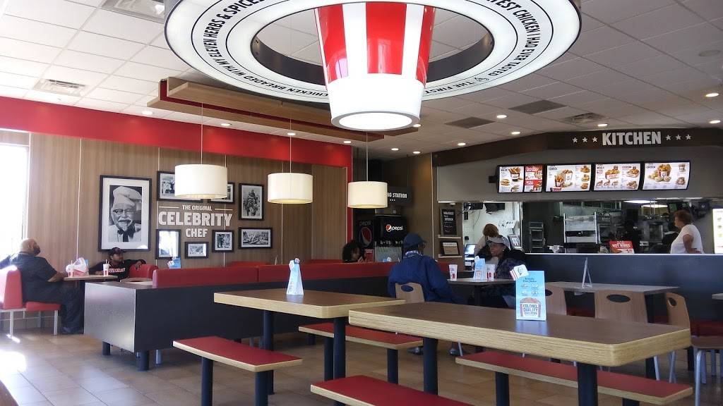 KFC | restaurant | 3280 Taylor Blvd, Louisville, KY 40215, USA | 5023612043 OR +1 502-361-2043