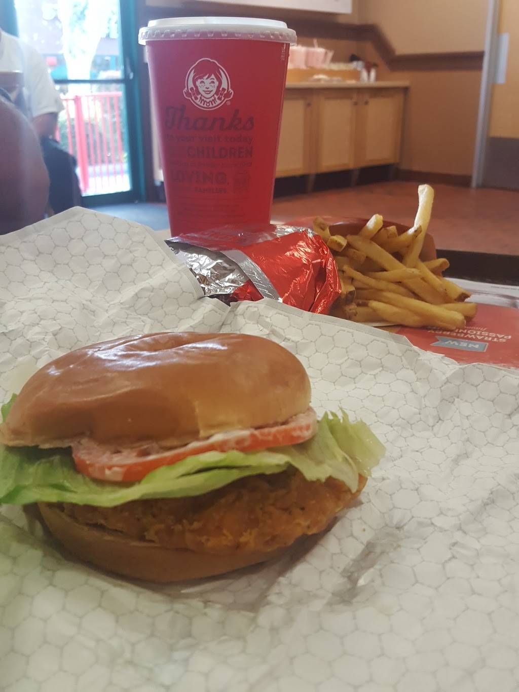Wendys | restaurant | 1401 Victoria, Ventura, CA 93003, USA | 8056428790 OR +1 805-642-8790