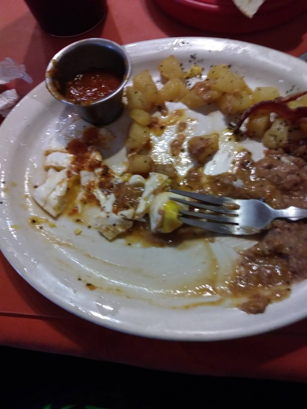 Rubens Cafe | restaurant | 3002 Commercial Ave, San Antonio, TX 78221, USA | 2109239848 OR +1 210-923-9848