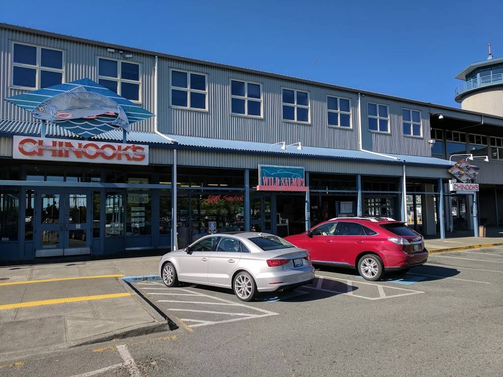 Chinooks At Salmon Bay | restaurant | 1900 W Nickerson St #103, Seattle, WA 98119, USA | 2062834665 OR +1 206-283-4665