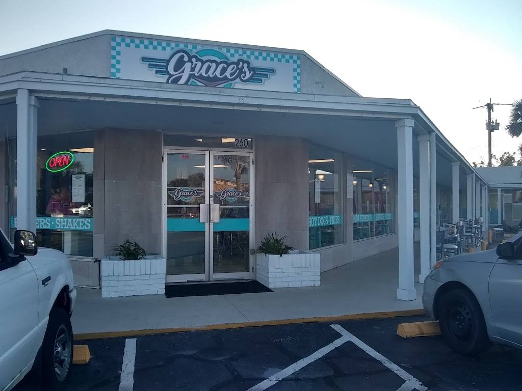 Marilyns Cocoa Beach Diner | restaurant | 260 N Orlando Ave, Cocoa Beach, FL 32931, USA | 3216135581 OR +1 321-613-5581