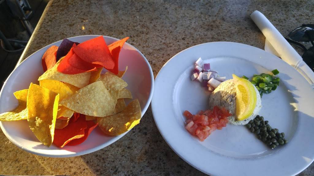 Sand on the Beach | restaurant | 1005 Atlantic St, Melbourne Beach, FL 32951, USA | 3213278951 OR +1 321-327-8951