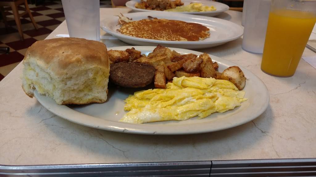 Smith Street Diner | restaurant | 438 Battleground Ave, Greensboro, NC 27401, USA | 3363798666 OR +1 336-379-8666