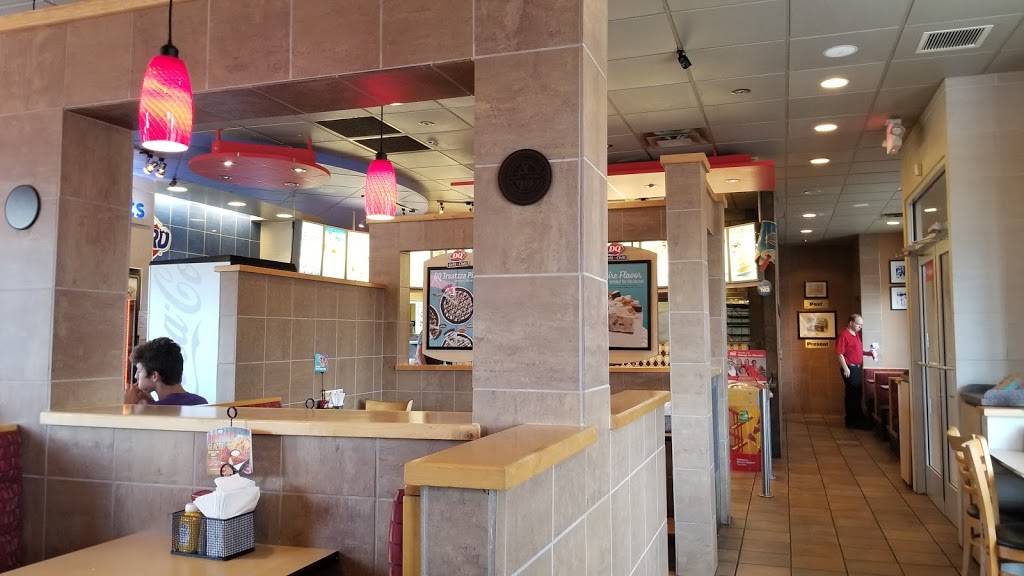 Dairy Queen Grill & Chill | restaurant | 901 S Broad St, Brooksville, FL 34601, USA | 3527549333 OR +1 352-754-9333