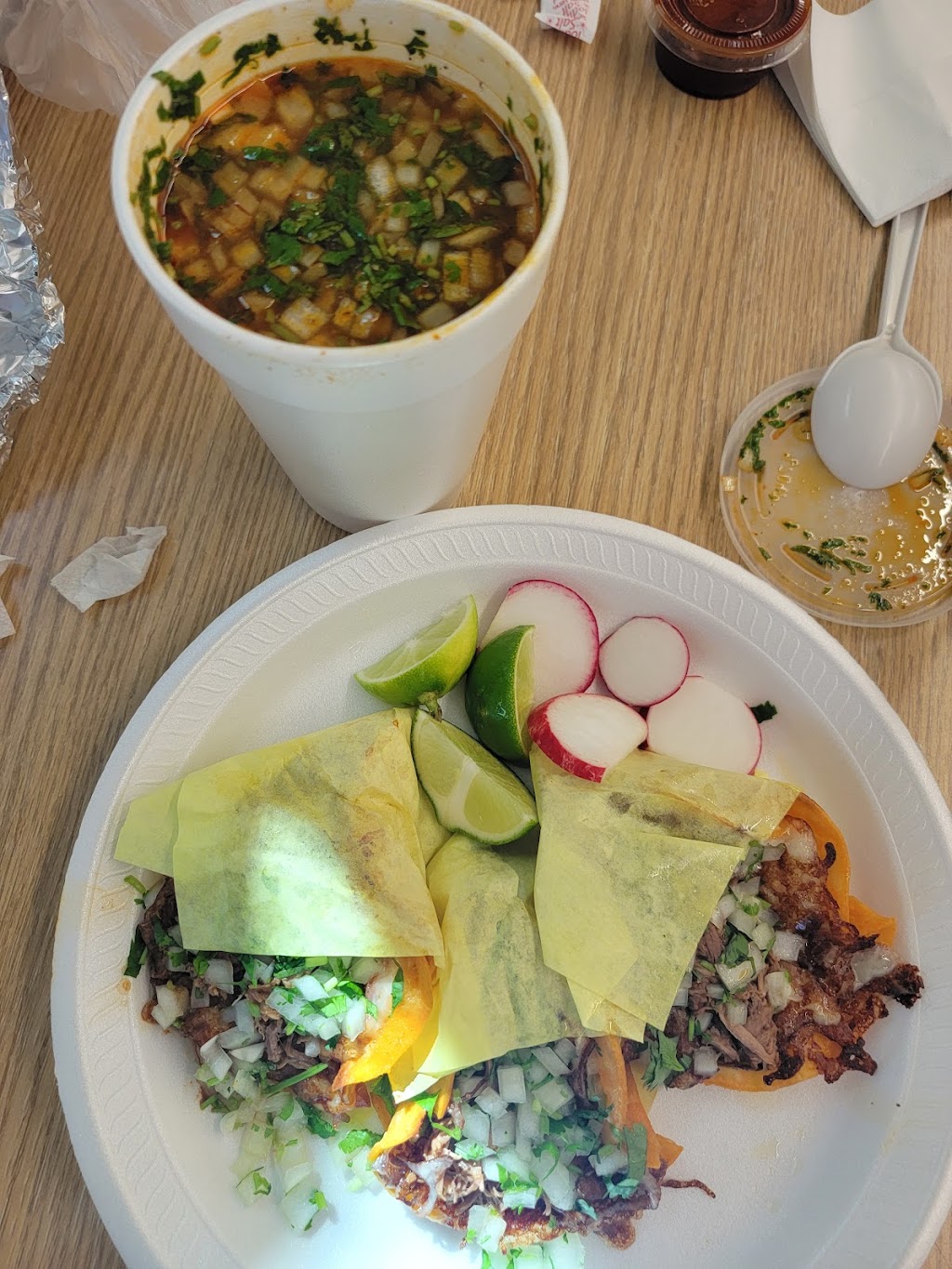 Birrieria Fernandez | restaurant | 915 Yosemite Blvd, Modesto, CA 95354, USA | 5624758649 OR +1 562-475-8649