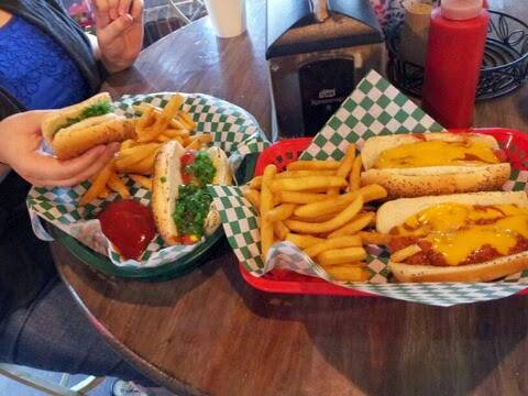 Rosatis Pizza | restaurant | 5404 Grand Ave, Gurnee, IL 60031, USA | 8473609400 OR +1 847-360-9400